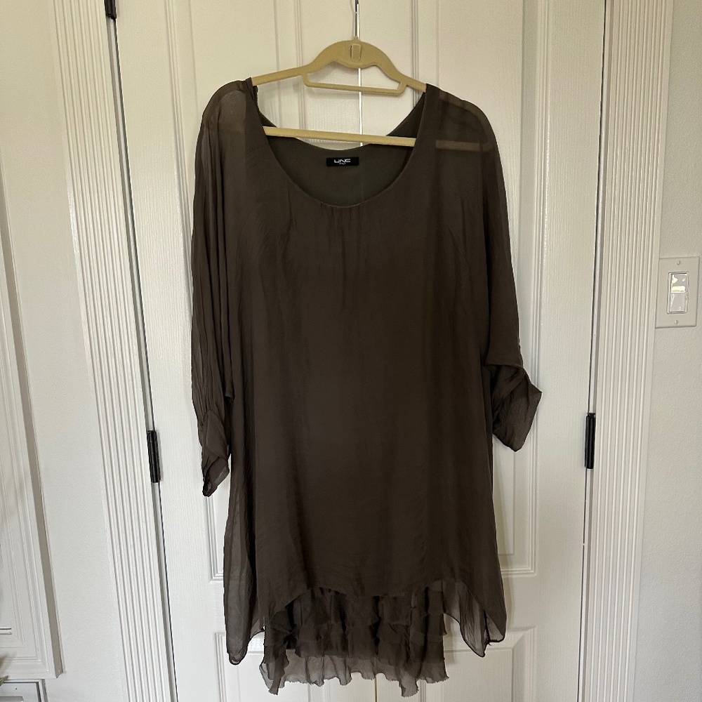 Dress made in Italy , pewter /green, feminine, light, an comfortable